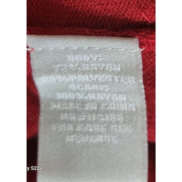 S40 Heart N Crush sweater with attached scarf - Picture 5 of 12